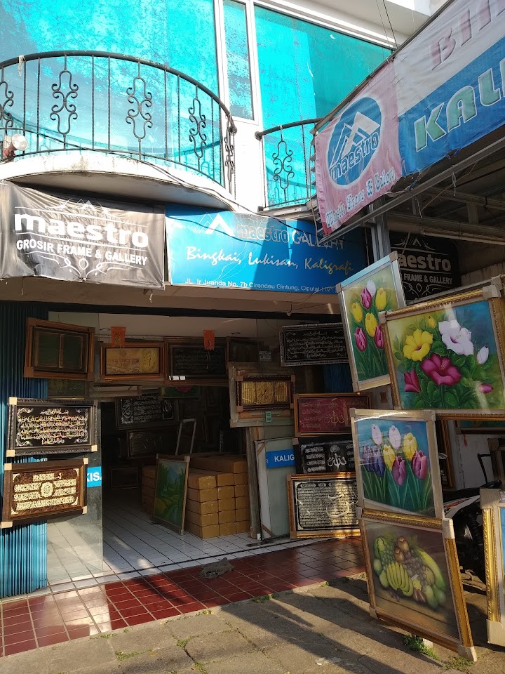 Toko bingkai ciputat,toko bingkai terdekat,toko pigura di ciputat,toko frame terdekat di ciputat,