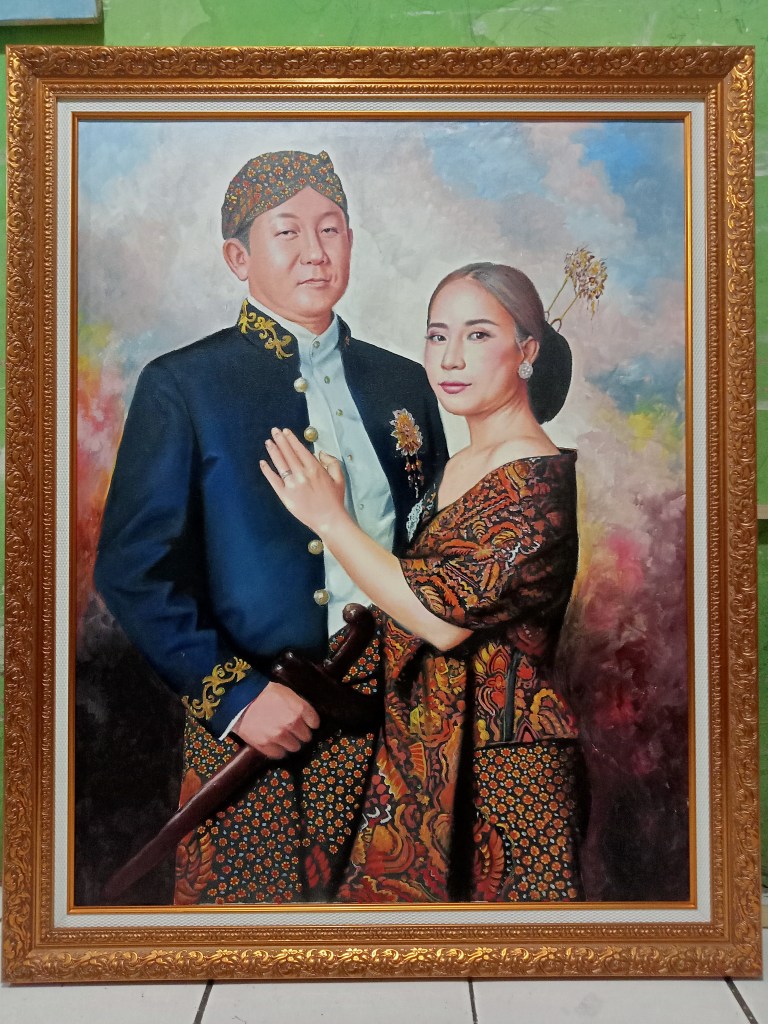 Bingkai warna gold emas di bekasi, pigura cikarang,frame cibitung